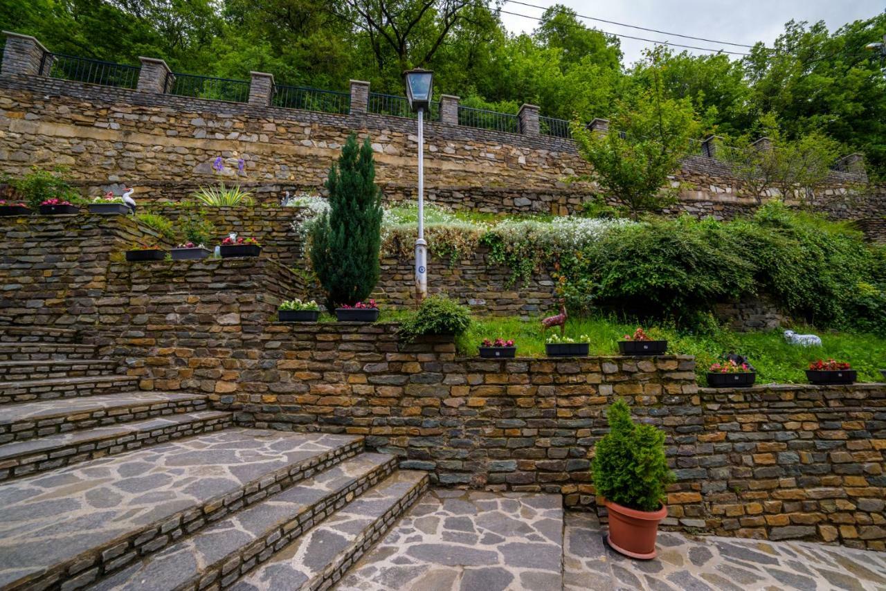 Kriva Palanka Hotel Manastir Sv. Joakim Osogovski מראה חיצוני תמונה